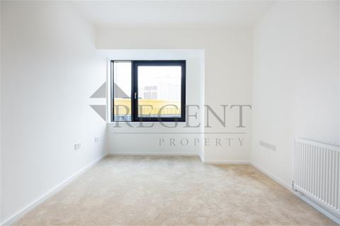 2 bedroom apartment to rent, Valentines House, Ilford Hill, IG1