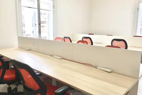 Serviced office to rent - King Street, Manchester