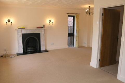 3 bedroom terraced house to rent, Fellows Close, Wigmore, Gillingham, Kent, ME8