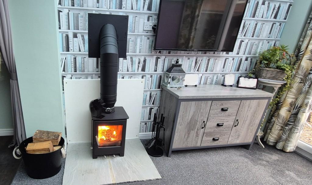 Log burner