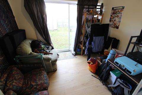 7 bedroom terraced house to rent, Blenheim Gardens, Southampton