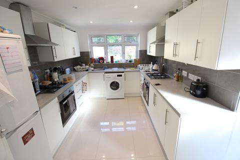 7 bedroom terraced house to rent, Highfield Crescent, Southampton