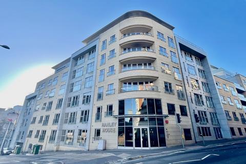 3 bedroom apartment to rent, Hanley Street, City Centre