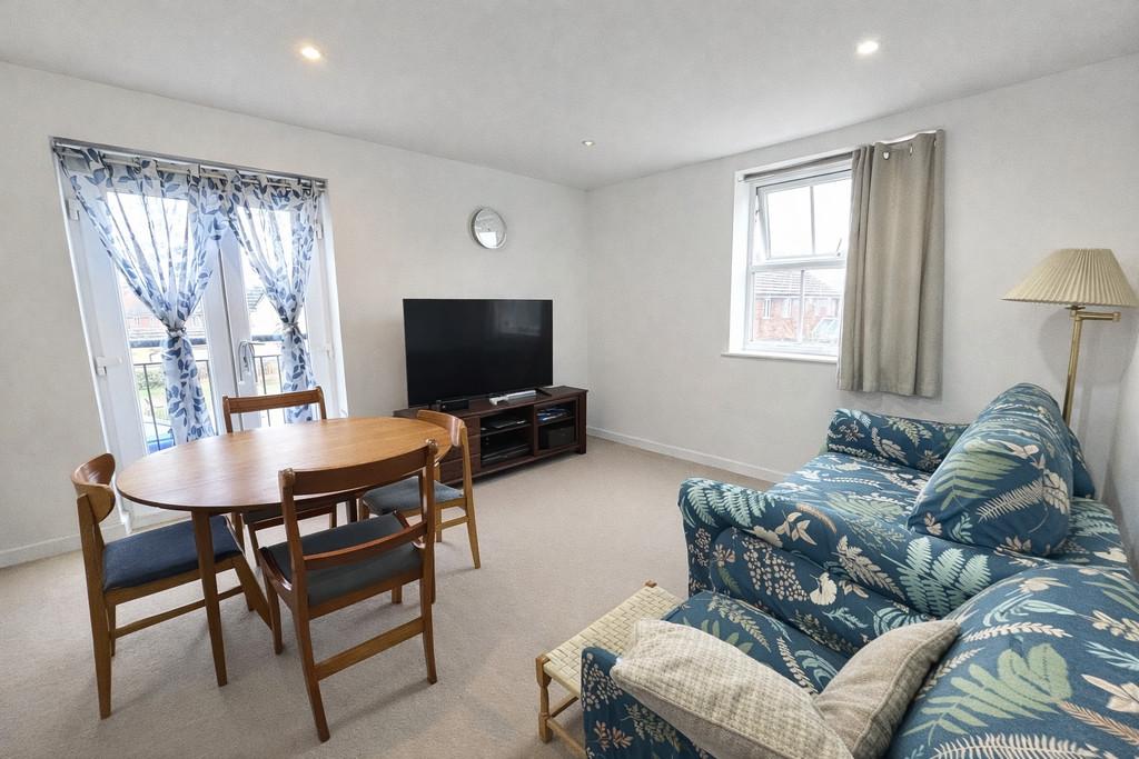 Living/Dining area
