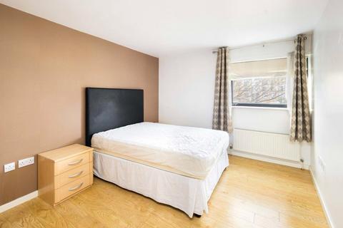 2 bedroom flat to rent, Rosebay House, 21 Hawgood Street, Bow, London, E3