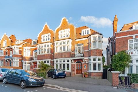 2 bedroom flat for sale, Crediton Hill, London NW6