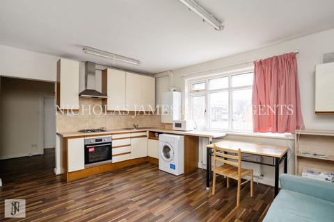 2 bedroom apartment to rent, Seven Sisters Road, Manor House, London, N4