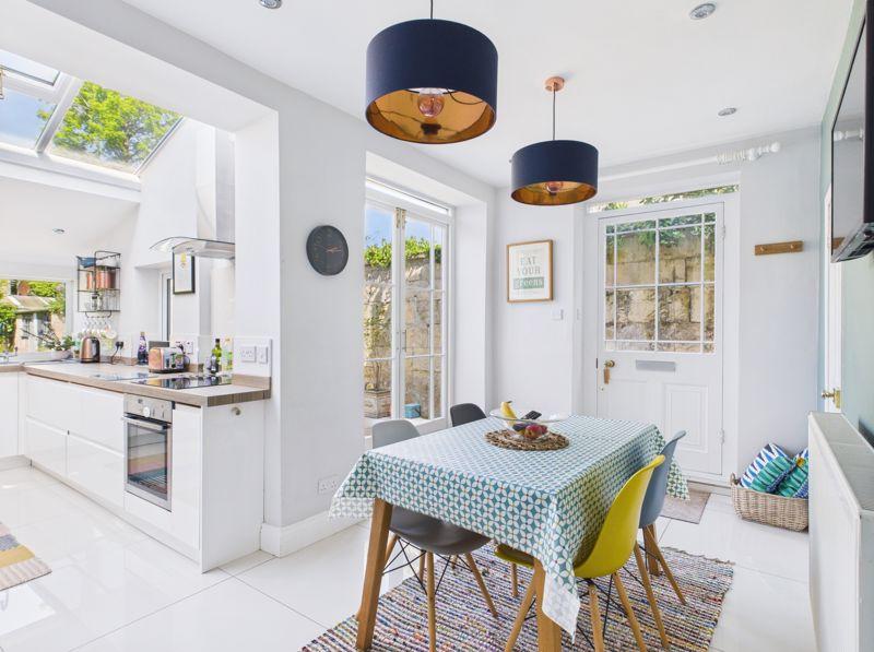 Kitchen diner