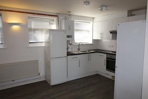 undefined, 25 Waterloo Road