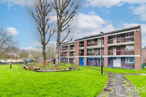 12 Jarrow Way, London, E9 5PG