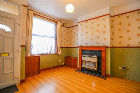 2 bedroom terraced house to rent, Oakwood Road, Smethwick, West Midlands, B67