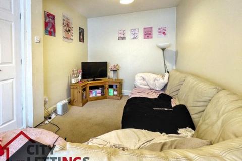 3 bedroom end of terrace house to rent, Palmerston Gardens, City Centre