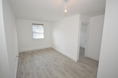 1 Bed Flats To Rent In So14 Apartments Flats To Let