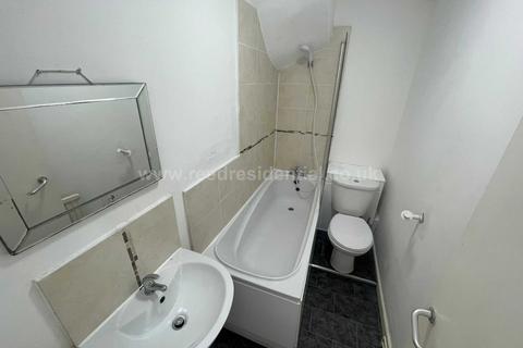 6 bedroom house to rent, Frederick Grove, Lenton