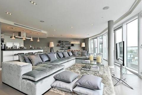 2 bedroom apartment to rent, The Penthouse, Bezier Apartments, 91 City Road, Old Street, Shoreditch, EC1Y 1AH
