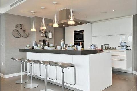 2 bedroom apartment to rent, The Penthouse, Bezier Apartments, 91 City Road, Old Street, Shoreditch, EC1Y 1AH