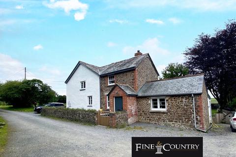 4 bedroom detached house to rent, Tetcott, Holsworthy, Devon, EX22