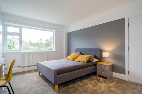 6 bedroom semi-detached house to rent - Becketts Park Crescent, Headingley, Leeds, LS6