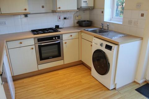 2 bedroom semi-detached house to rent, TWO DOUBLE BEDROOMS HOUSE ON LADYGROVE