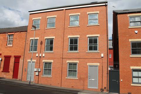 4 bedroom flat to rent, 268b, North Sherwood Street, NOTTINGHAM NG1 4EN