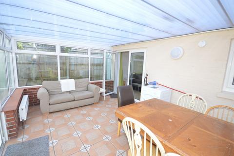 6 bedroom detached house to rent, Somerley Road, Winton, Bournemouth
