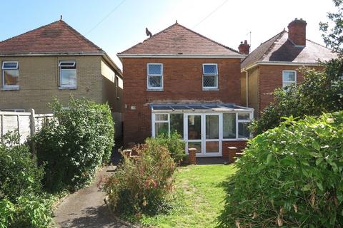 5 bedroom detached house to rent, Somerley Road, Winton, Bournemouth