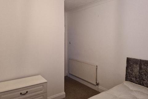 undefined, Trafalgar Road, Winton, Bournemouth