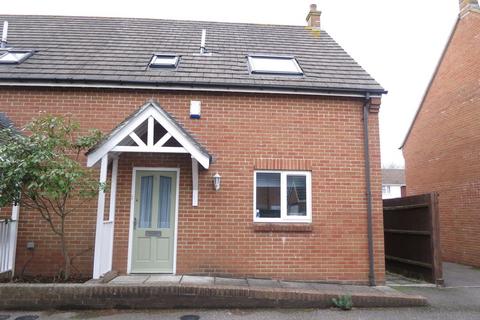 4 bedroom detached house to rent, Hartmoor Gardens, Ensbury Park, Bournemouth