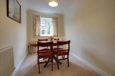2 bedroom flat for sale, Bury St Edmunds