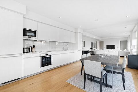 3 bedroom apartment to rent - Stukeley Street, Covent Garden, WC2B
