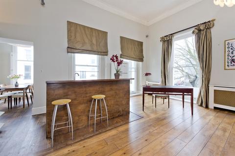 2 bedroom flat to rent, Ladbroke Grove, London, W11