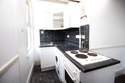 1 bedroom apartment to rent, Darnley Road, Gravesend, Kent, DA11