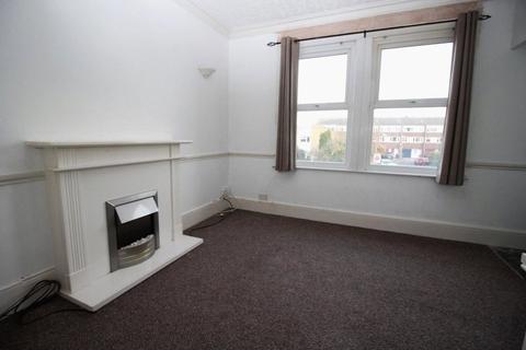 1 bedroom apartment to rent, Darnley Road, Gravesend, Kent, DA11