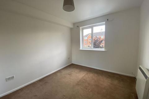 2 bedroom apartment to rent, Danbury Crescent, South Ockendon, Essex