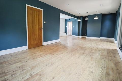 3 bedroom semi-detached house to rent, Quays Road, Bury St Edmunds IP28
