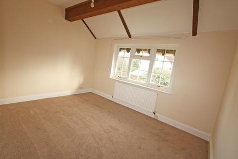 undefined, Convenient Central Location in Hawkhurst