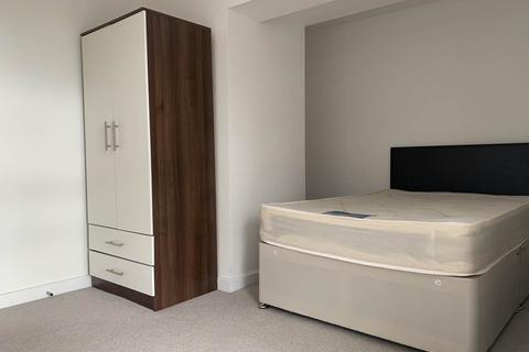 2 bedroom flat to rent - Rivermill Court, LS5 ,