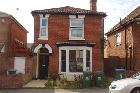 5 bedroom semi-detached house to rent, Padwell Road