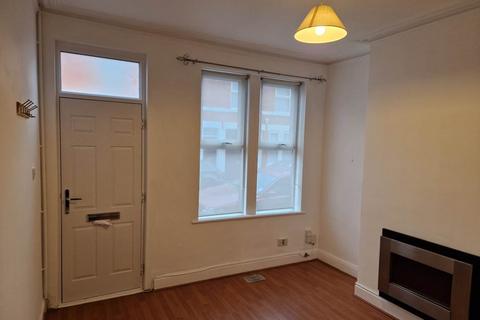 2 bedroom terraced house to rent, Manchester Street, Derby,