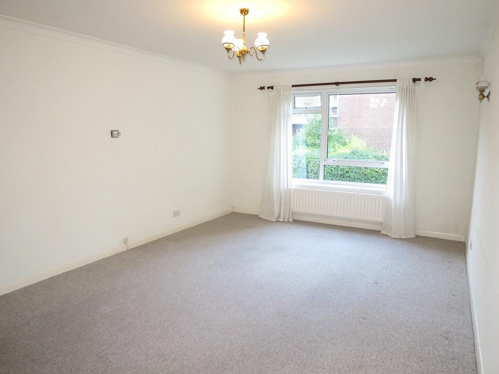 Apartment in Bournemouth - View 2