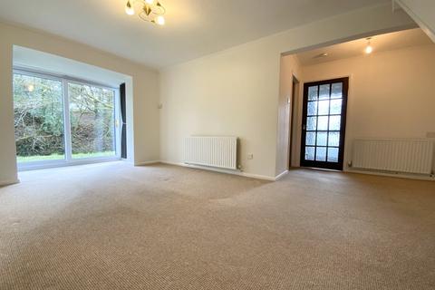 2 bedroom maisonette to rent, Rivercourt, Tavistock, Devon PL19