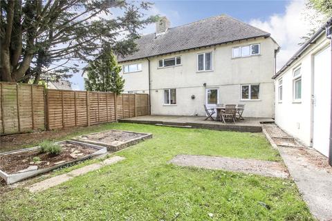 4 bedroom semi-detached house to rent - Bathurst Road, Cirencester, GL7