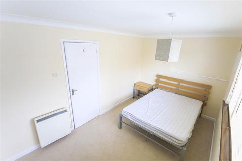 1 bedroom apartment to rent, Regents Park Road, Southampton