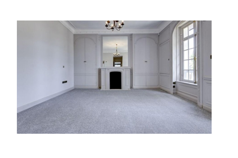 5 bedroom country house to rent - Southgate N13
