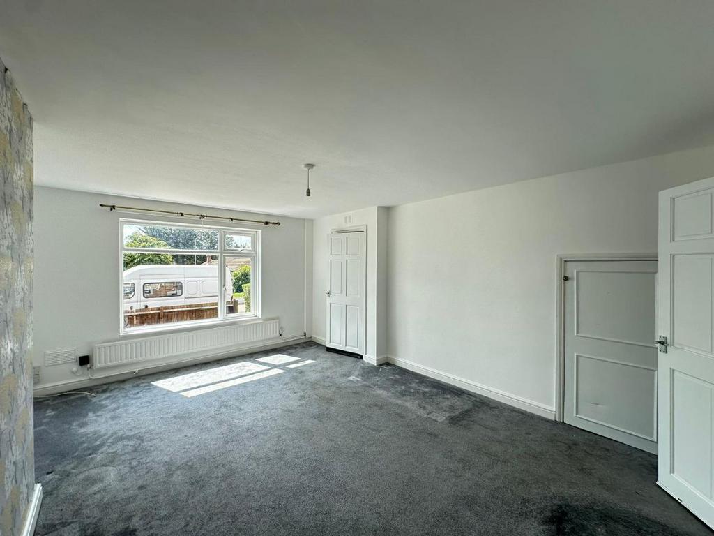 House in Leicester, Thurnby Lodge, City of Leicester - View 2