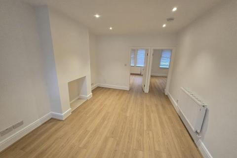 Sidney Road, Wood Green, N22