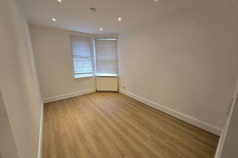 undefined, Sidney Road, Wood Green, N22