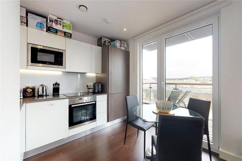 2 bedroom apartment to rent, Duke of Wellington Avenue, London, SE18