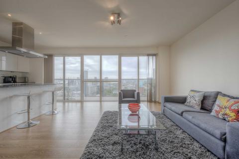 3 bedroom apartment to rent, Hay Currie Street, London, E14