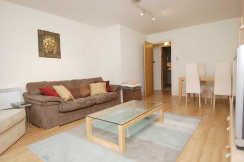 2 bedroom apartment to rent, St. George Wharf, London, SW8